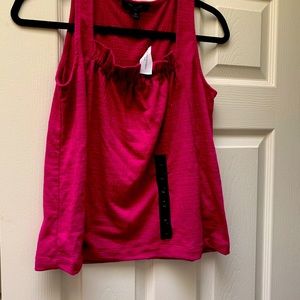 Never before worn from the BananaRepublic Factory with the tags on and XS.